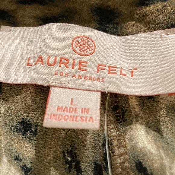 Laurie Felt Long Sleeves Leopard Dress Large NWT - Picture 4 of 6